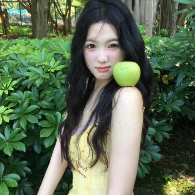 少年意外步入奇趣校园探险
